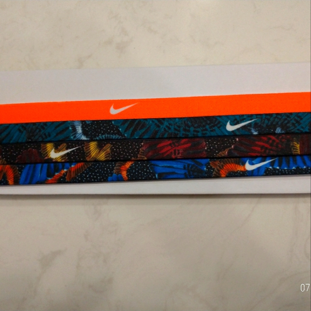 Nike head bands